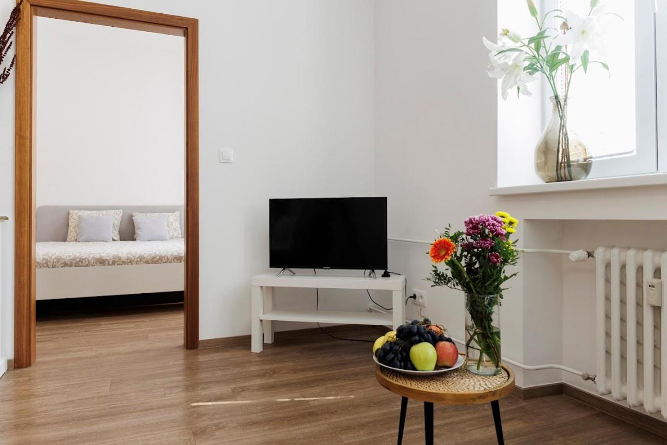 Diamond Residence In Old Town With Free Parking Bratislava Eksteriør bilde